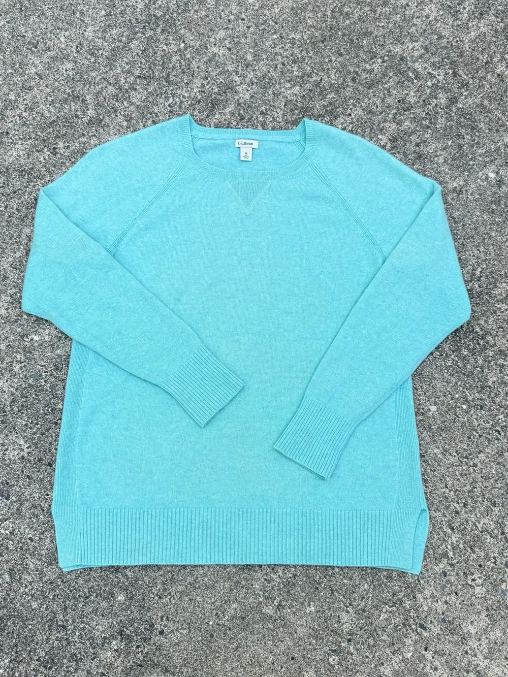 L.L. Bean Women’s Aqua Crewneck Sweater - Picture 1 of 9